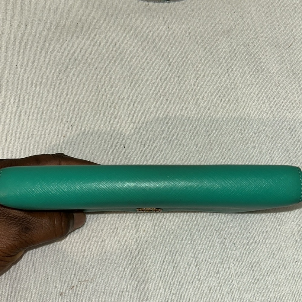 MCM Long zippy green wallet - Picture 8 of 14